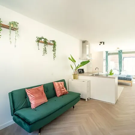 Apartment Center Loft *