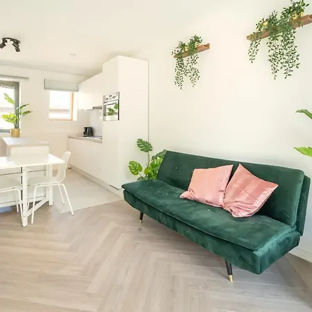 Center Loft Apartment *