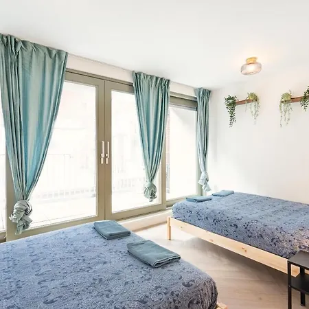 Apartment Center Loft