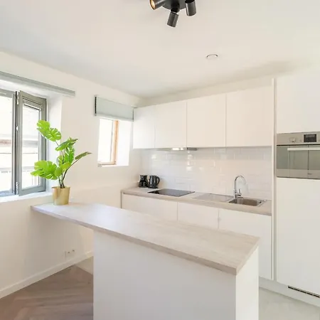Center Loft